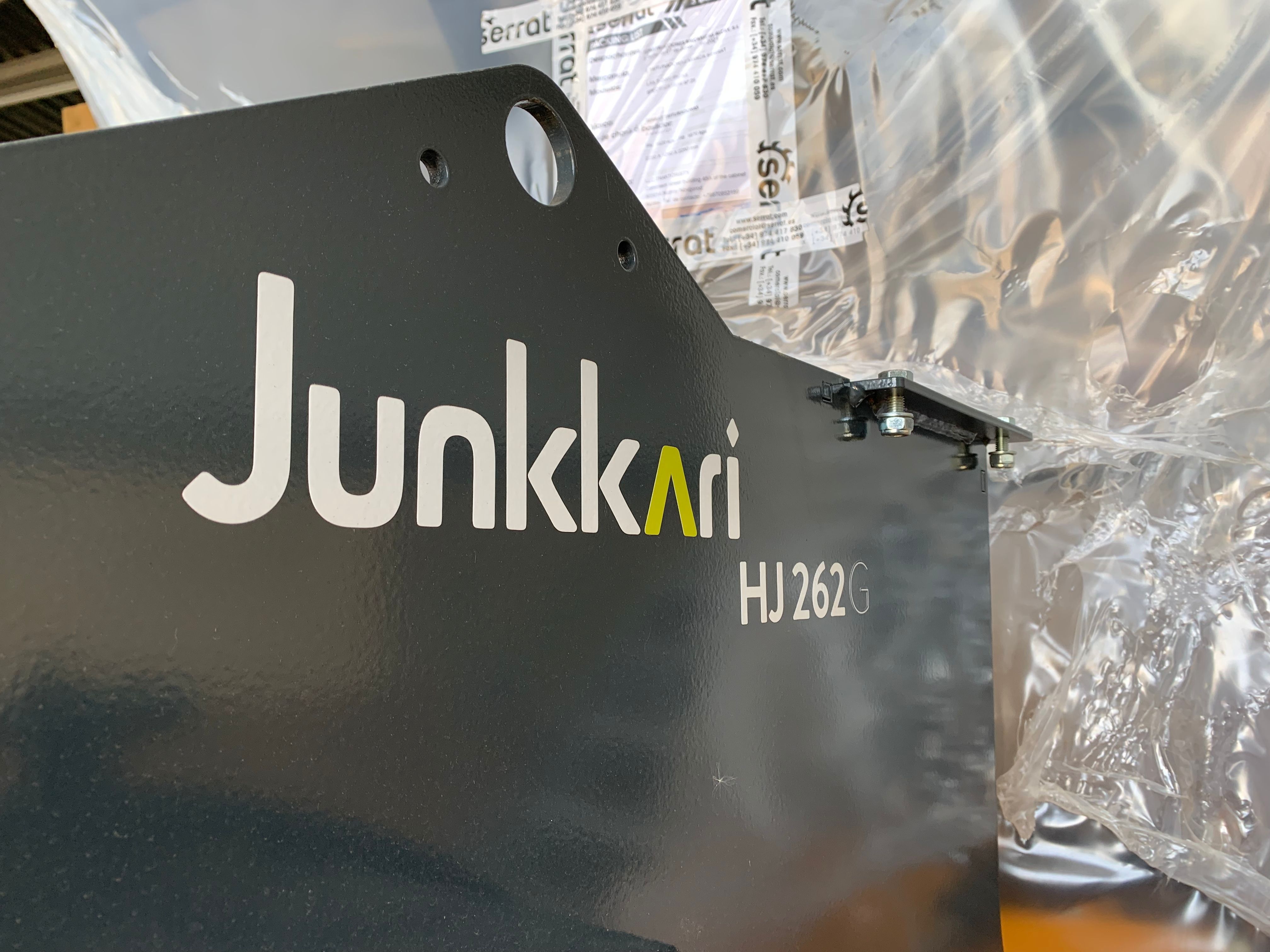 Измельчитель веток Junkkari (Юнкари) тракторный 262G