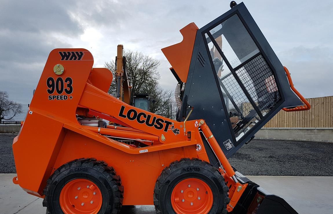 Мини-погрузчик LOCUST L903, радиальный тип подъёма
