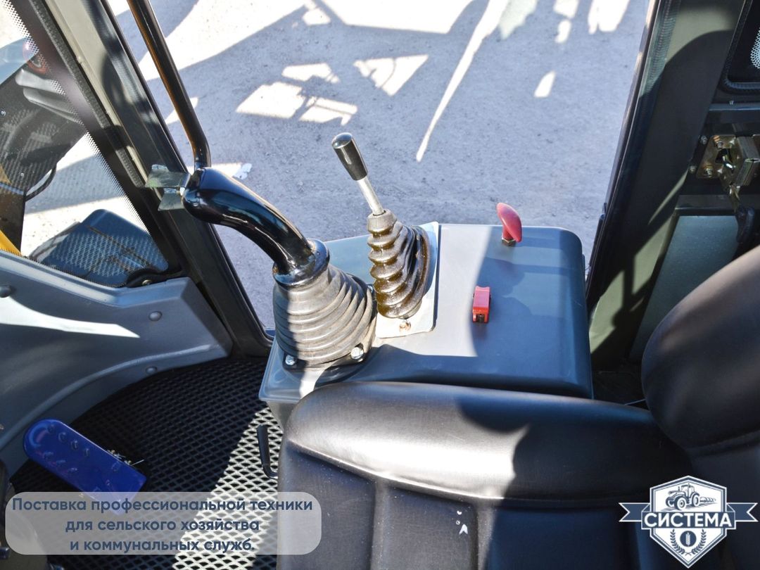 Фронтальный погрузчик ZVEZDA ZL20