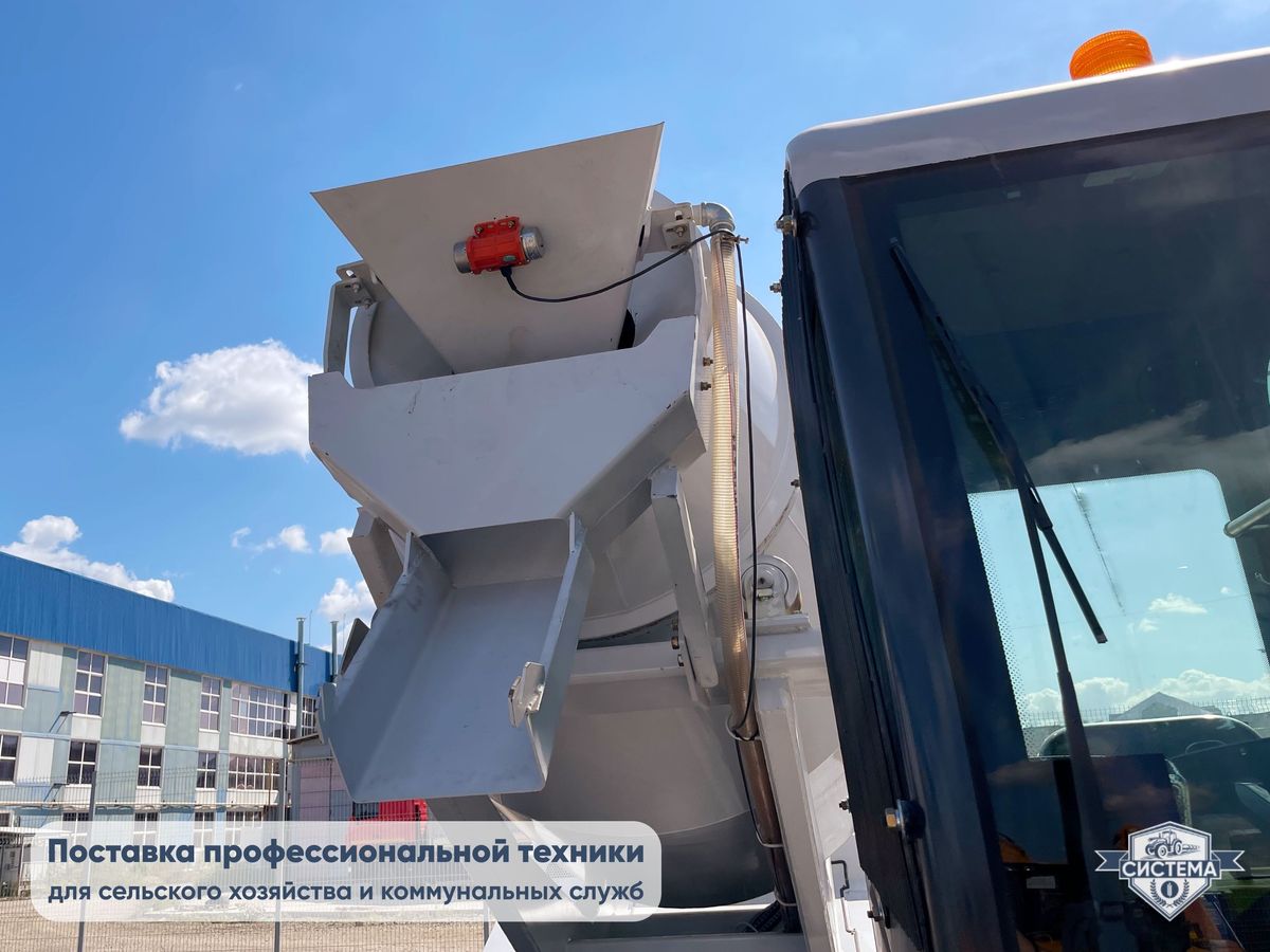 Самоходный бетоносмеситель 6 кубов в час