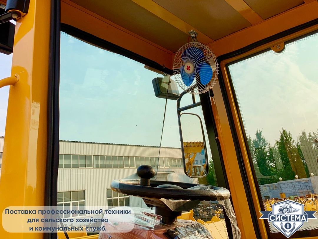 Фронтальный погрузчик ZVEZDA ZL10