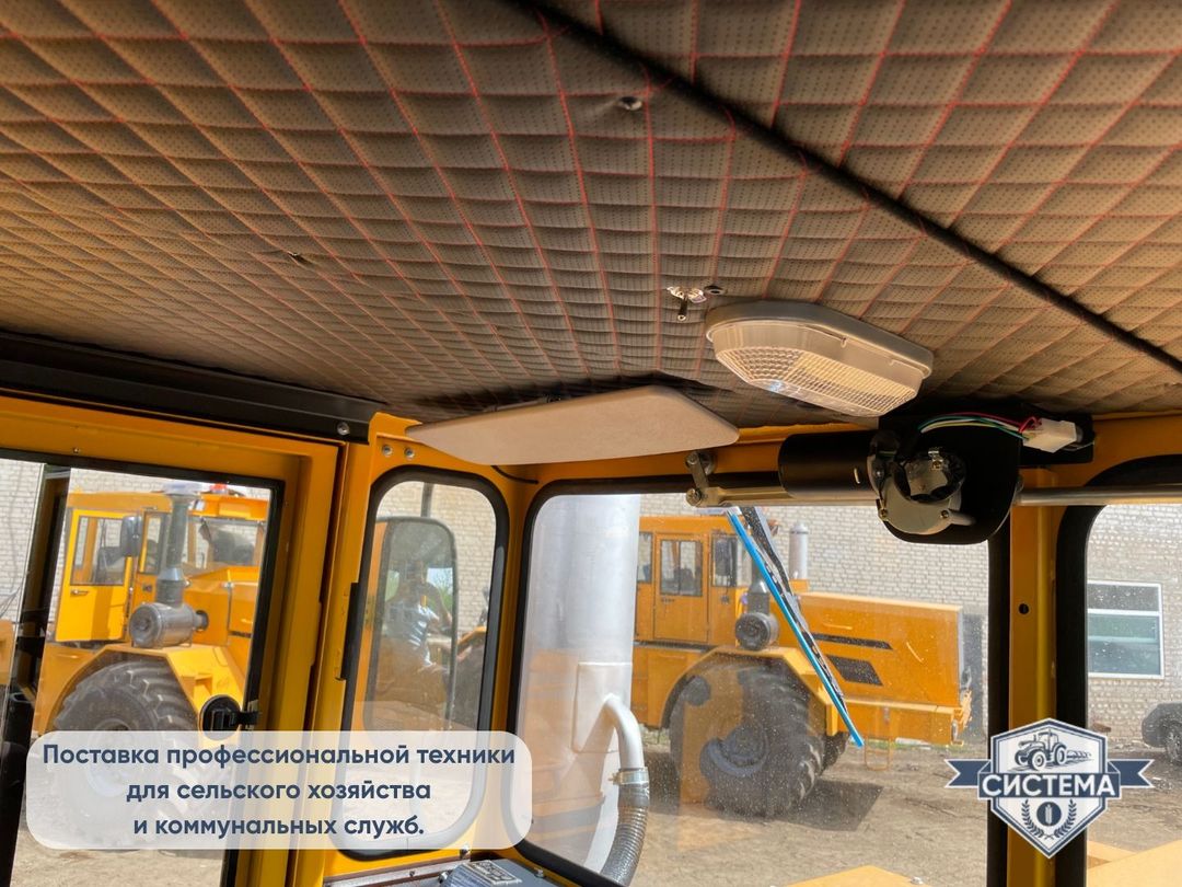 Трактор К-700