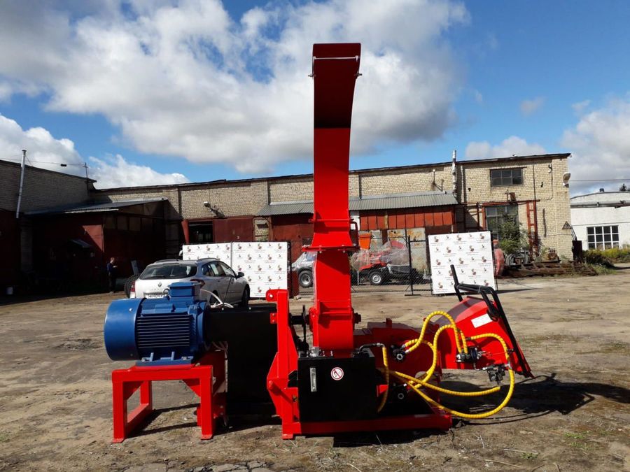 Стационарный измельчитель веток ИВН-200