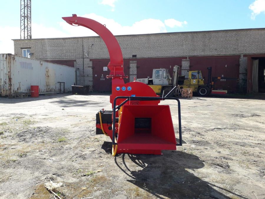 Стационарный измельчитель веток ИВН-200