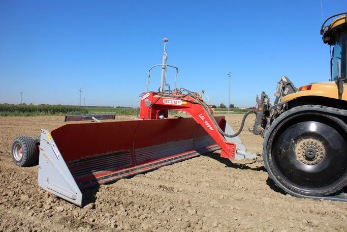 Планировщик почвы Rossetto 8м