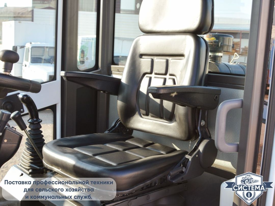 Фронтальный погрузчик GoodWork LX150F