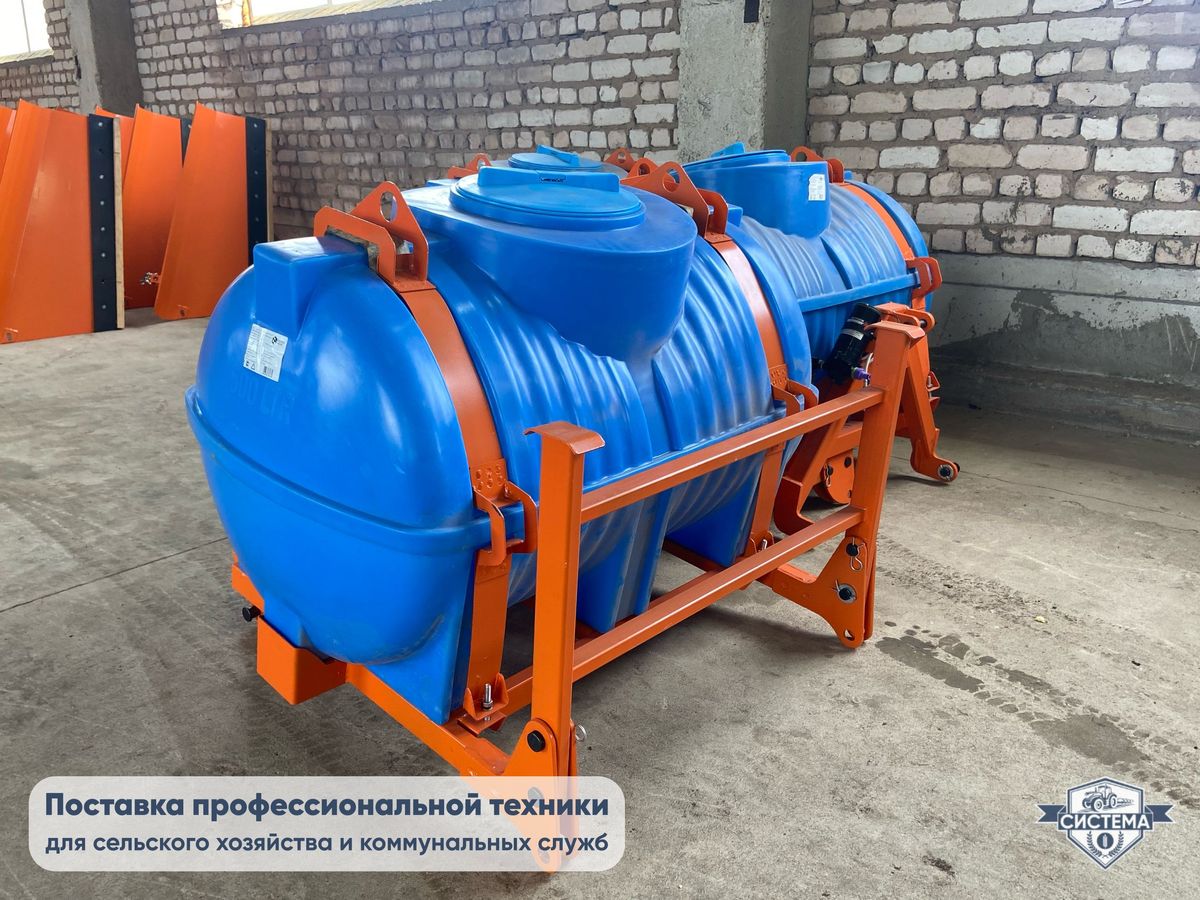 Щетка коммунальная с бункером и боковой щеткой (2м)