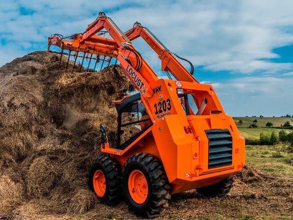 Мини-погрузчик LOCUST L1203 Telspeed телескоп