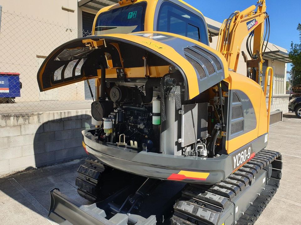 Мини-экскаватор Yuchai YC 60-9