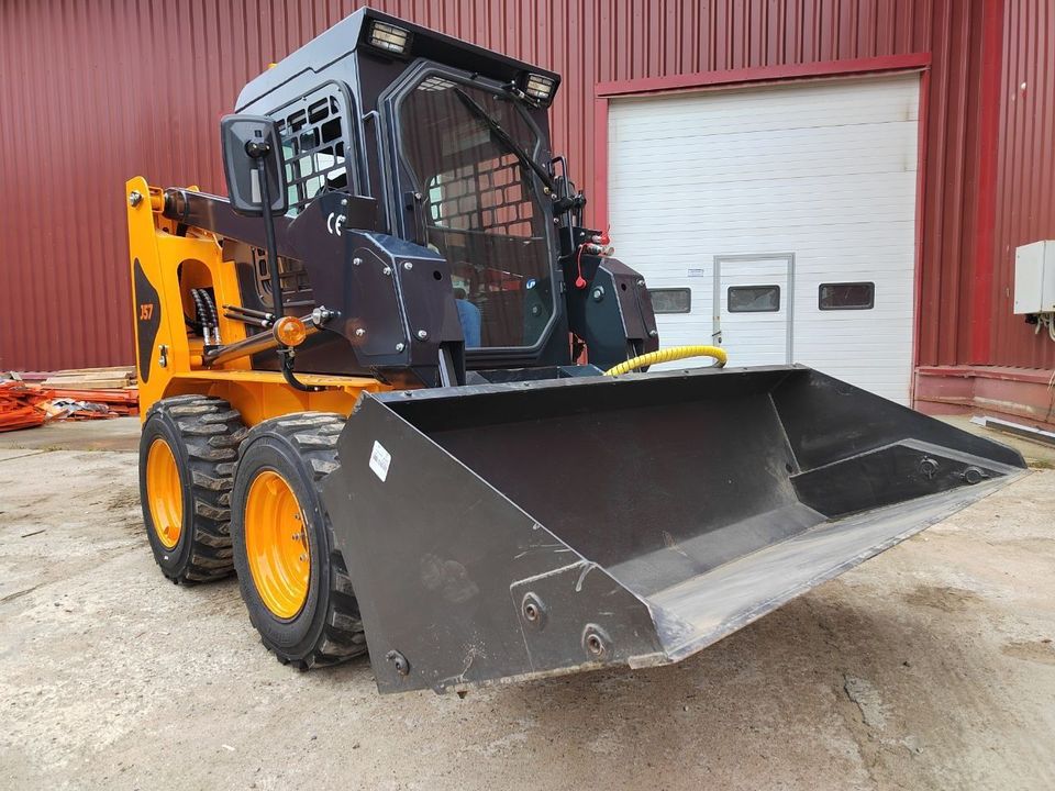 Мини-погрузчик Bawoo BSL330