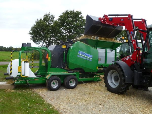 Пресс-упаковщик силоса и корма (пресс-обмотчик)