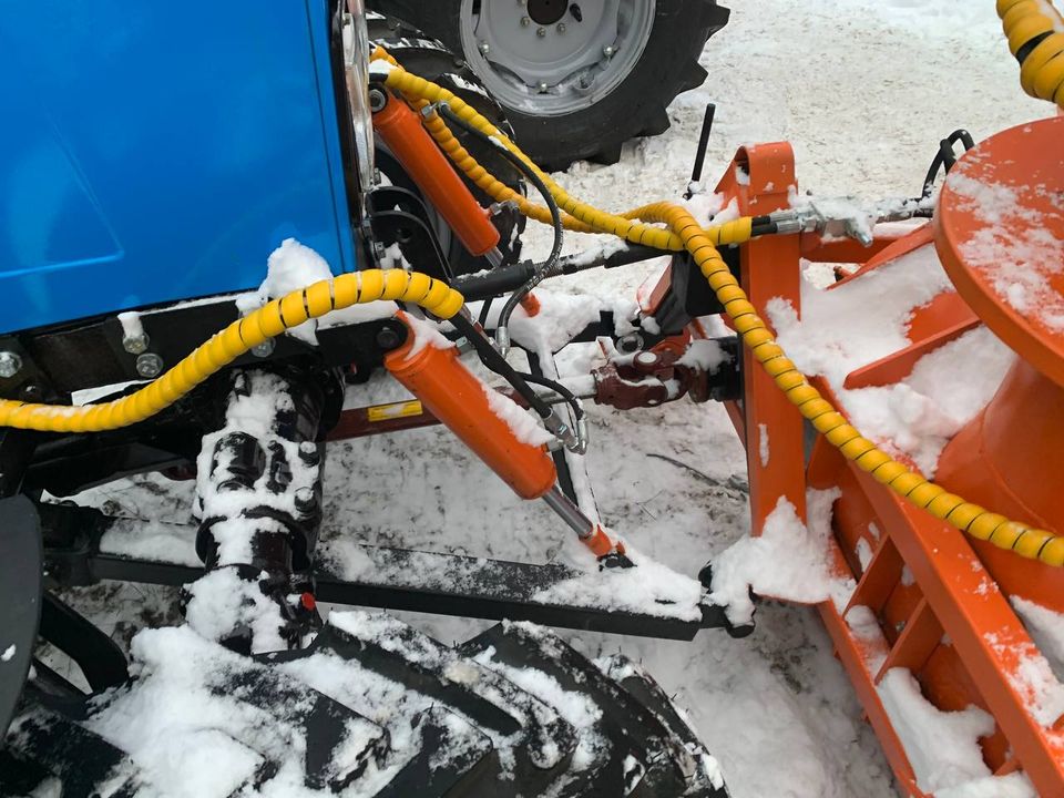 Снегоуборочная машина СУ 2.1 ОМ