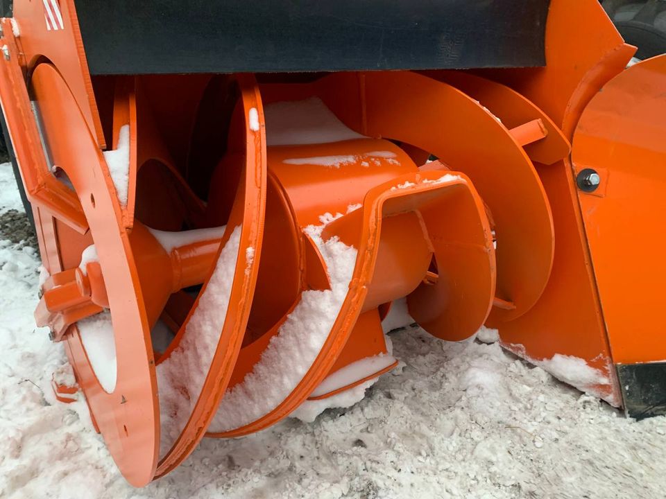 Снегоуборочная машина СУ 2.1 ОМ